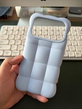 Casetify Cloud Case iPhone 17 Pro Sky Blue